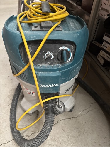 Makita vc3012m 110v - 110v, m