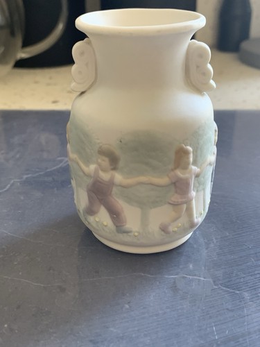 Lladro vintage miniature - vintage,