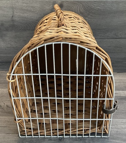 Vintage wicker basket - basket, pet