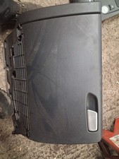 Audi A4 B8 Sline Grove Glove