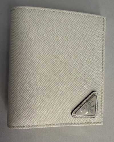 Prada men saffiano triangle - prada,