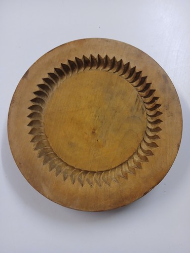 Vintage wooden shortbread - wooden,