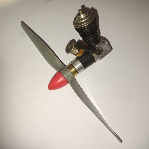 Vintage 1960 era - cox, 049