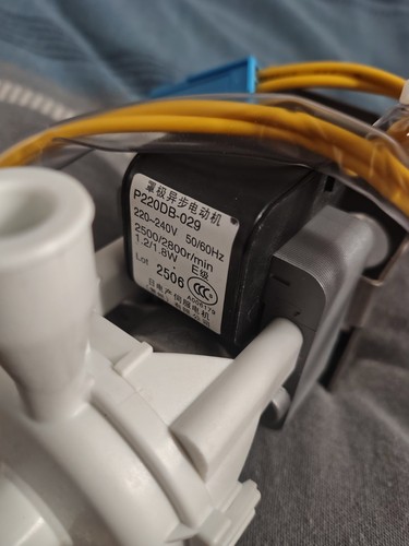 Daikin 139370j drain pump - daikin,