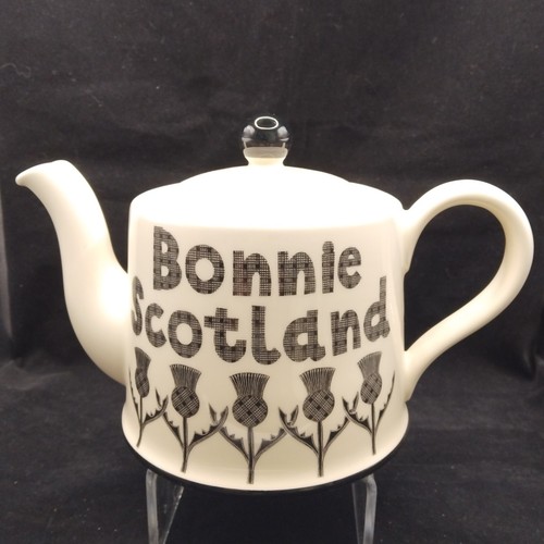 Moorland pottery scots ware - moorland,