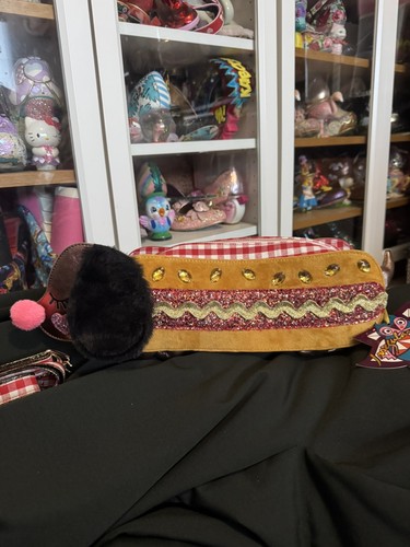 Irregular choice sausage - choice,