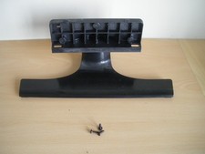 SAMSUNG UE28J4100AK 28" TV