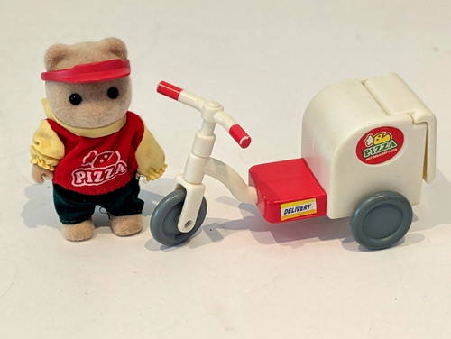 Sylvanian families pizza chef - families,