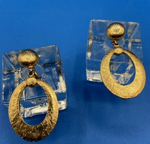 Coro vintage earrings - vintage, clip-on