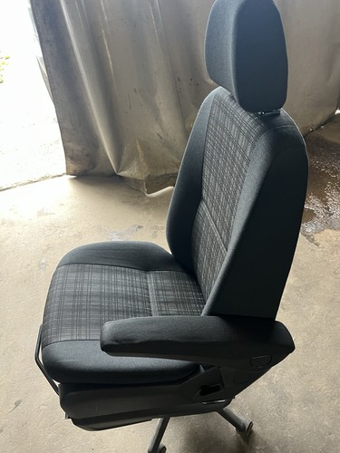 Mercedes sprinter front seats - front,