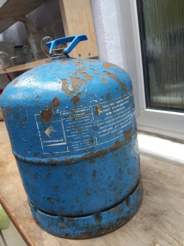 Empty gaz bottle 907 - empty,