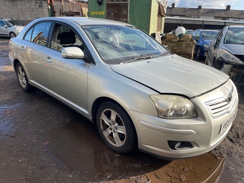 Toyota avensis litre diesel - 2,