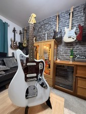 Squier by Fender Vintage