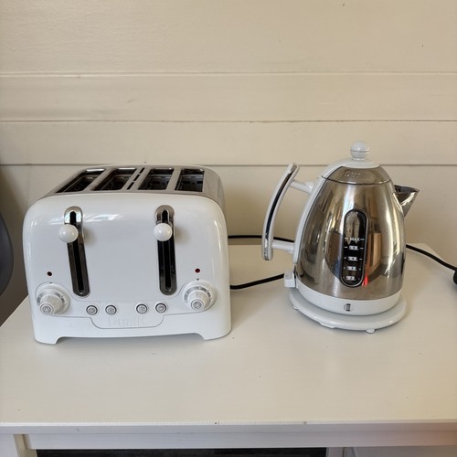 Dualit jug kettle and - jug, slice