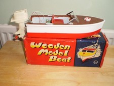 VINTAGE UNION CRAFT WOODEN