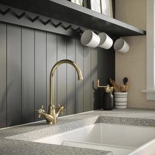 Nuie Traditional Mono Kitchen