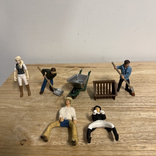 Schleich play figures 5 - play,
