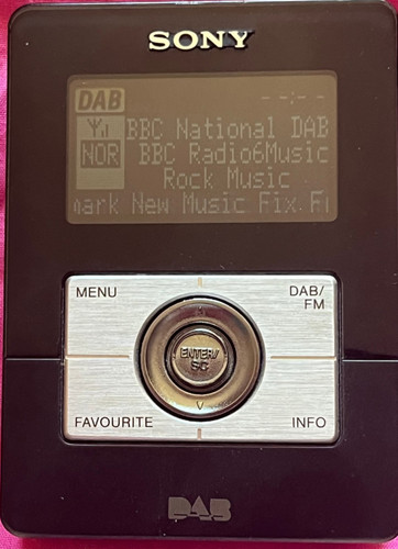 Sony walkman xdr - walkman, dab