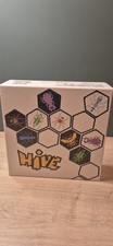 Hive Board Game, Complete