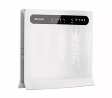 Huawei B593s-22 4G LTE Router - Used, No Accessories, Scratches