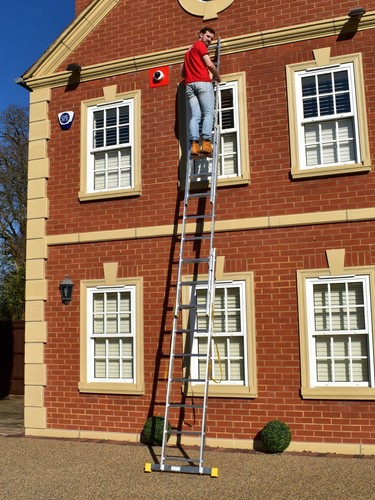 Triple extension ladders - ladders,