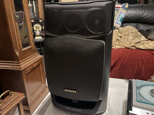 Aiwa single front twin bass - front,