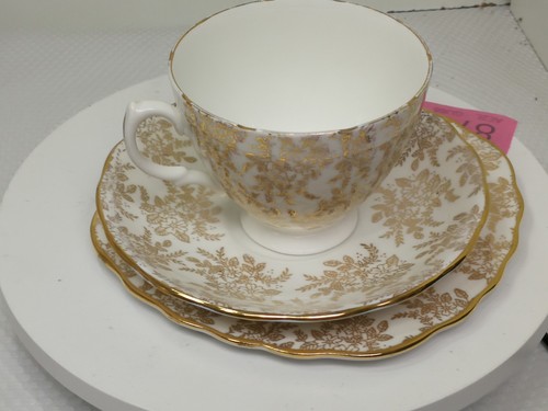 Vintage royal vale bone china - vale,