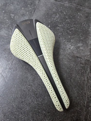 Fizik versus evo adaptive - versus,