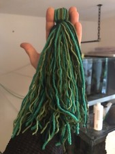 Sinking multicoloured spawning