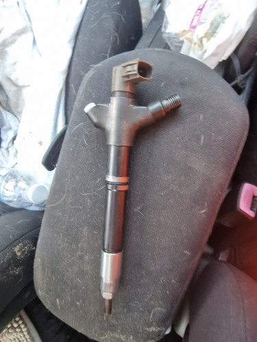 Denso fuel injector for toyota - denso,