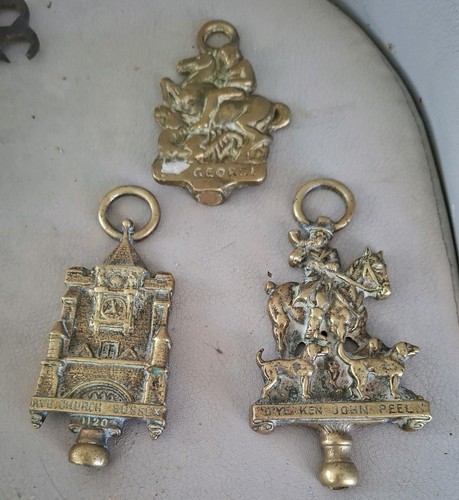 Vintage brass toasting - x,