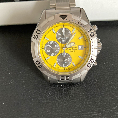 Men seiko quartz - men’s,