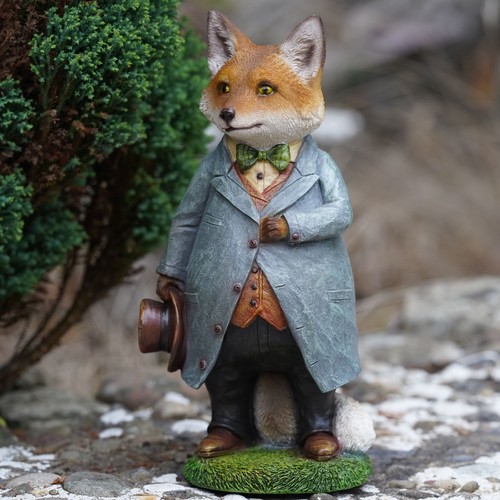 Gentleman fox resin - fox,