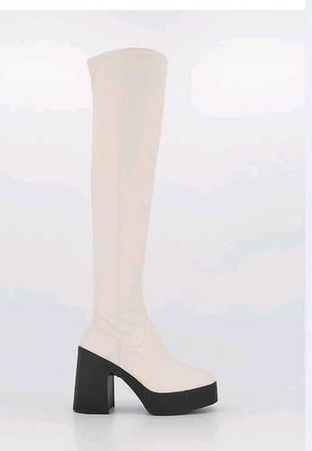 White knees high boots - white,,