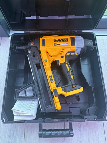 Dewalt dcn890 18v brushless - dcn890,