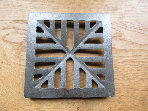 Rustic iron drain cover - , square