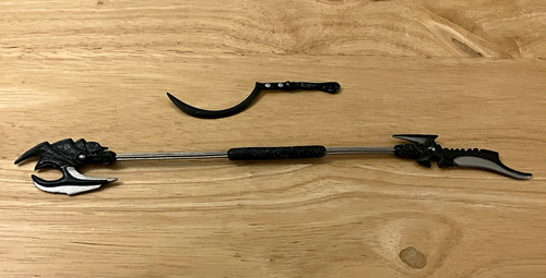 Neca predator staff and - staff, sickle