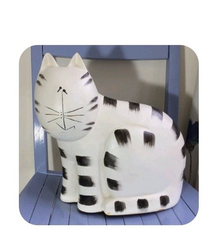 Large pottery sitting - pottery,