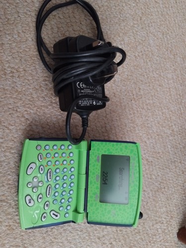 Motorola v100 mobile phone - motorola,