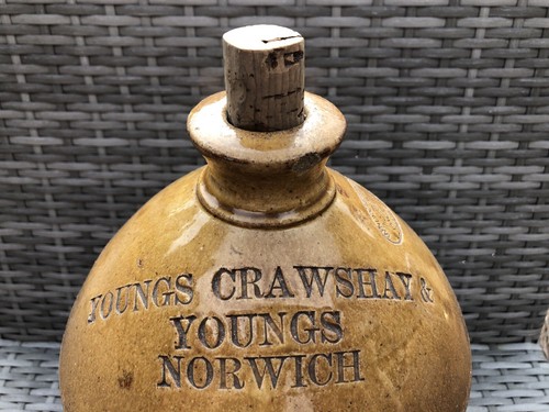 Youngs crawshay norwich flagon - crawshay,