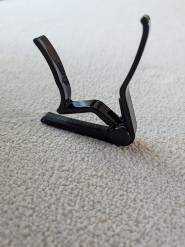 Capo for string guitar - capo,