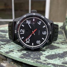Christopher Ward C7 Black Red