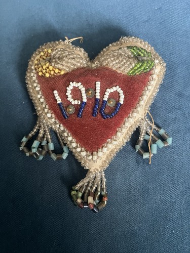 Small antique sweetheart pin - antique,