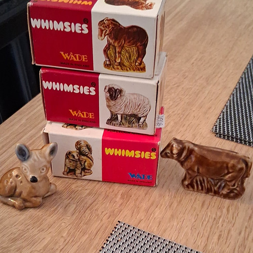 Wade whimsies ceramic animal - wade,