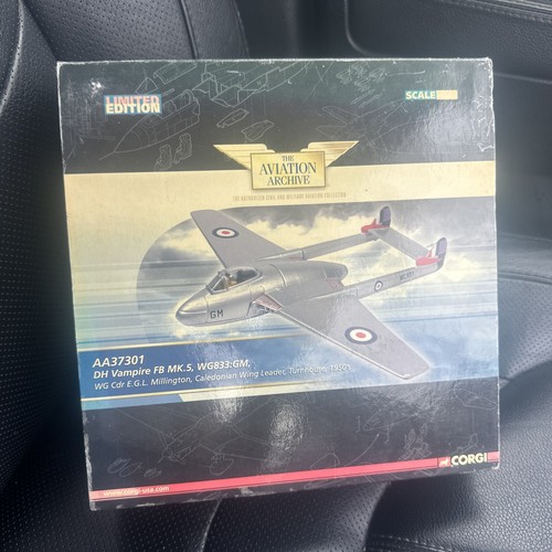 Corgi aviation aa37301 - corgi,