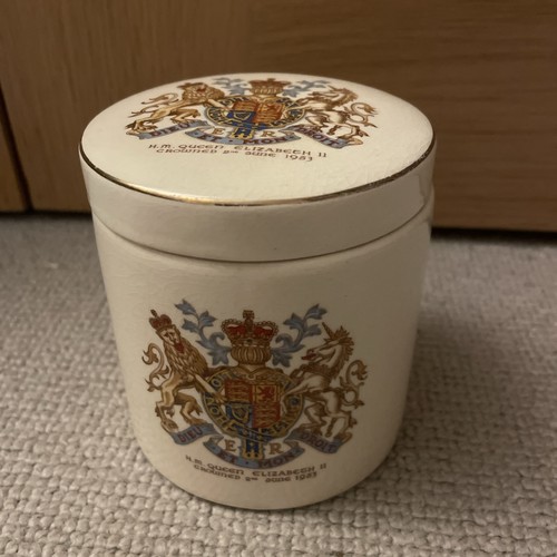 Collectable sandland ware - collectable,