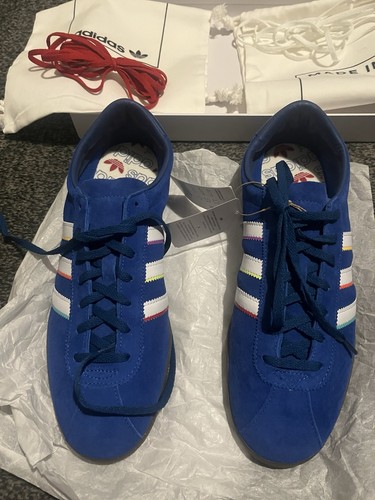 Adidas berlin made - berlin, 24