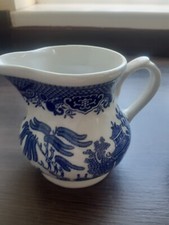 Churchill willow pattern sugar