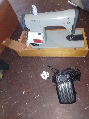 Alfa sewing machine with - sewing,