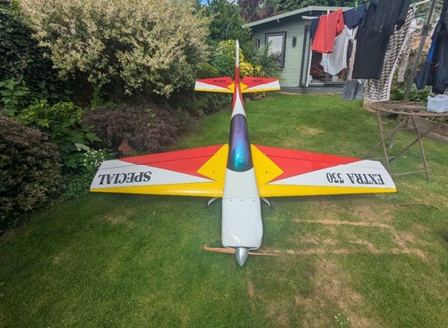 Extra 330 plane - rc,